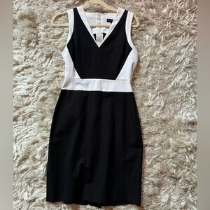 Banana Republic White and Black Sheath Dress